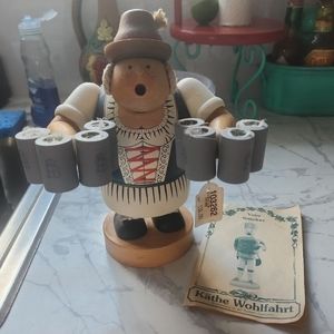 Vintage KWO Wood German Erzgebirge Hofbrau House Barmaid Carrying 8 Beer Steins